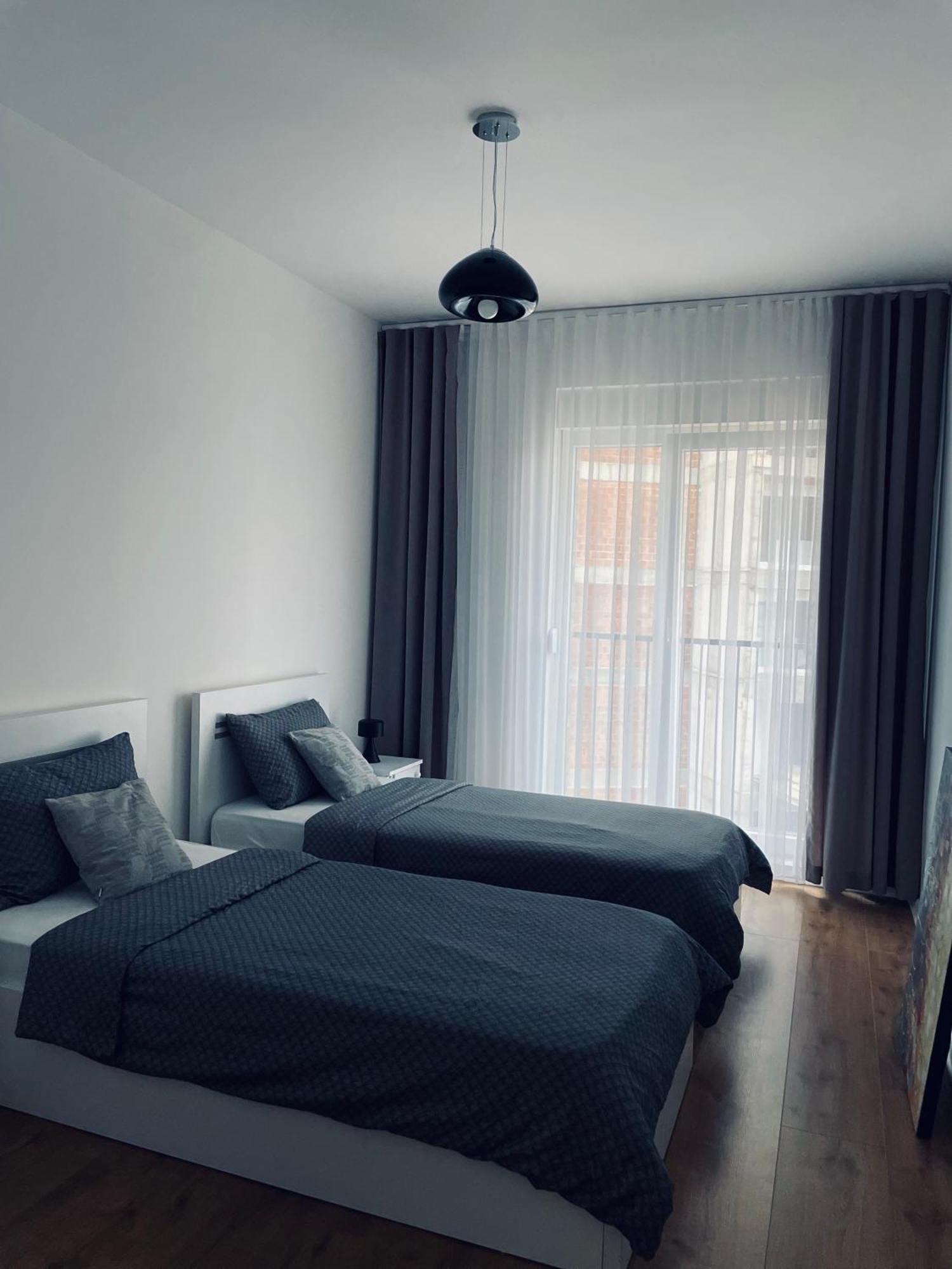 Priam Apartment Prishtine Bagian luar foto